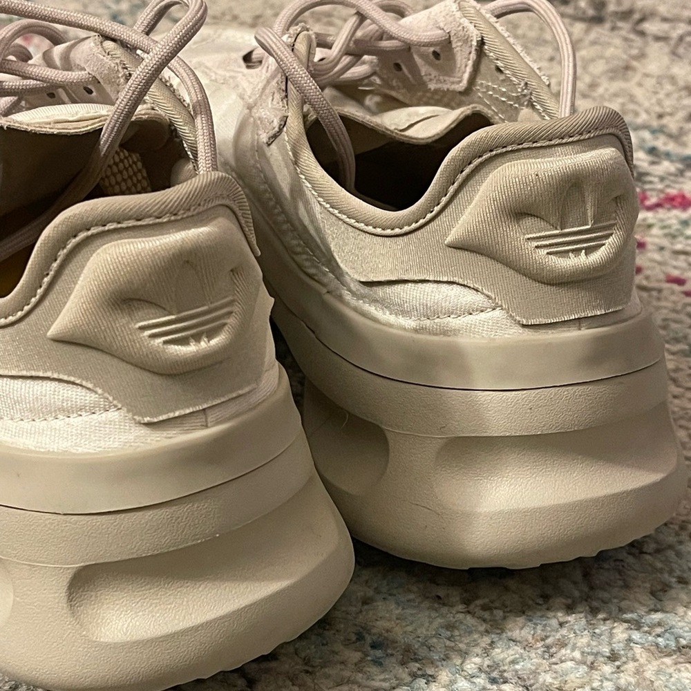 Adidas Men’s adiFOM TRXN shoes size 8.5 CLEAN! COMFORTABLE!